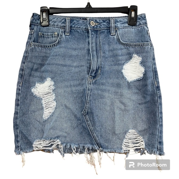 Hollister Dresses & Skirts - Hollister denim skirt